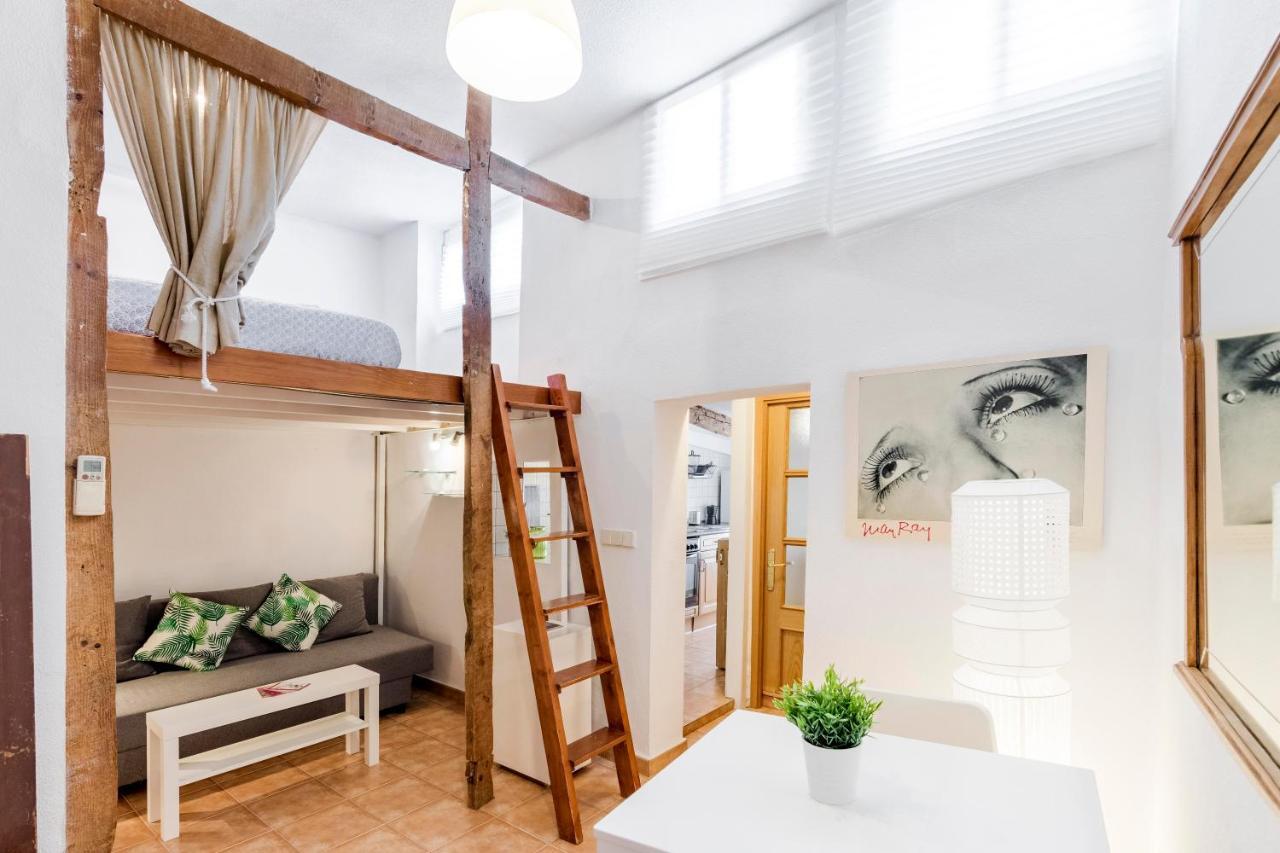 Original Loft En Lavapies Apartment Madrid Luaran gambar